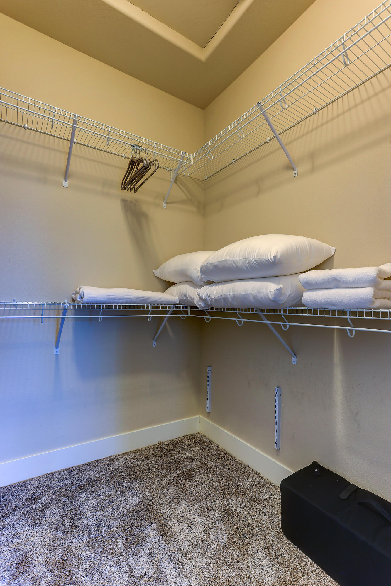 Altura - Residential