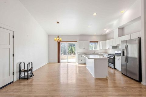 Tiny photo for 16335 SE Antelope Creek Drive, Prineville, OR 97754 (MLS # 220213701)