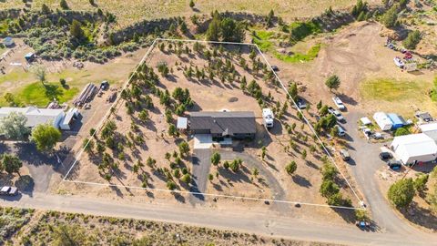 Tiny photo for 16335 SE Antelope Creek Drive, Prineville, OR 97754 (MLS # 220213701)