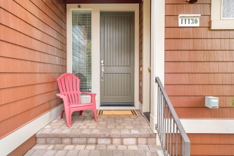 Tiny photo for 11130 Village Loop, Redmond, OR 97756 (MLS # 220212541)