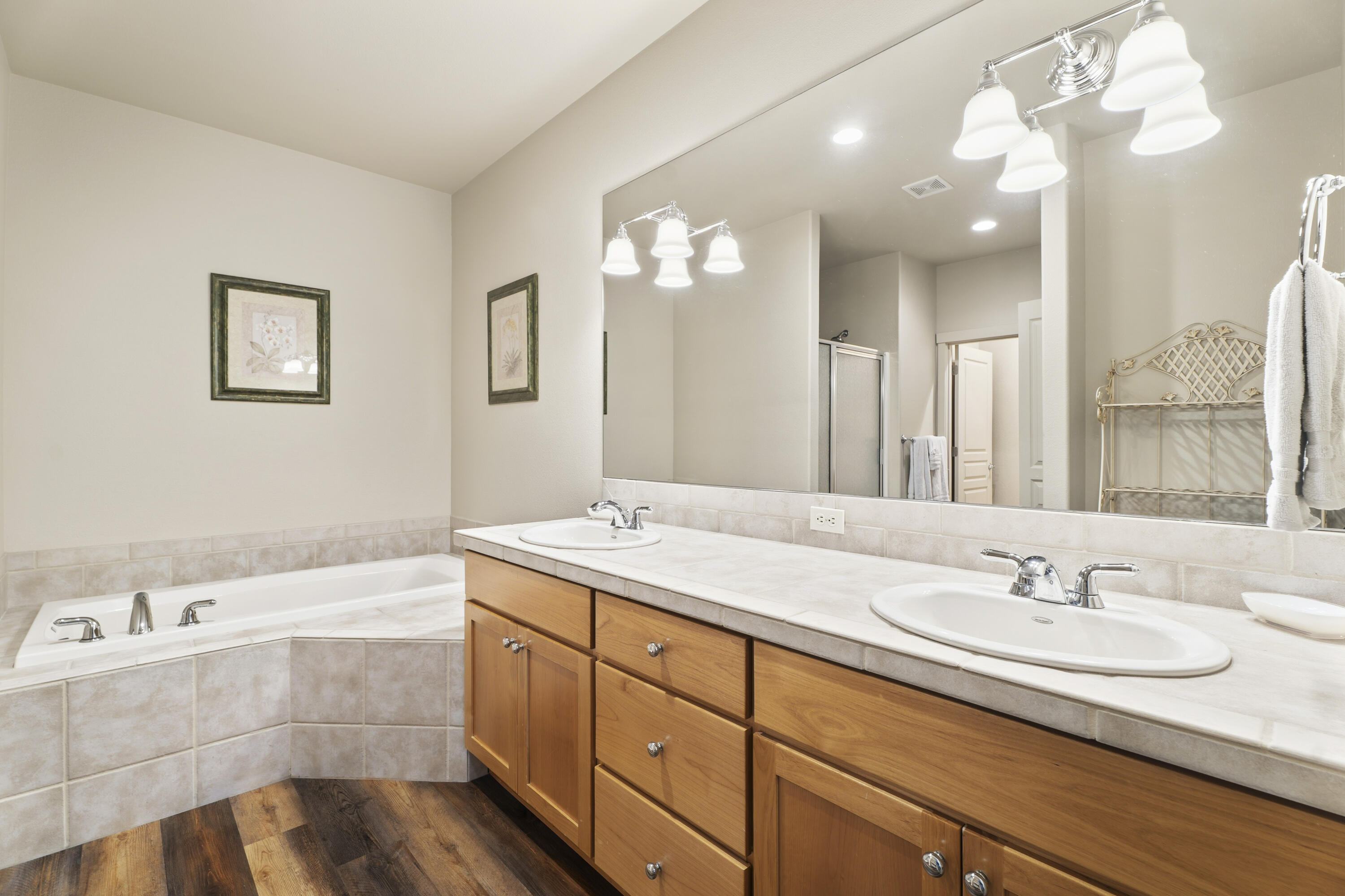 Eagle Crest - Residential