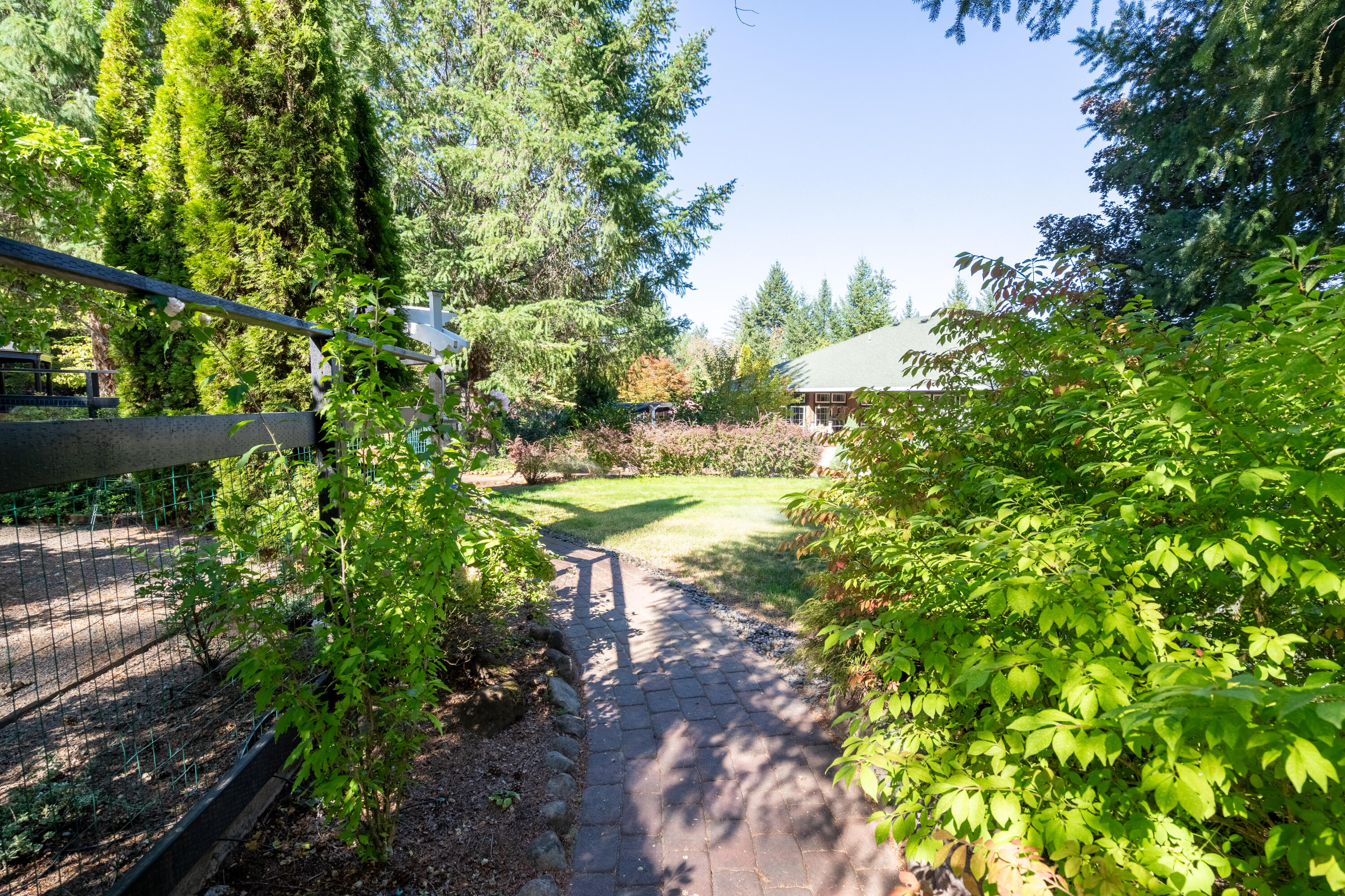 Orilla Del Rio Estates - Residential