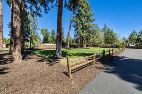Tiny photo for 20265 Hufflepuff Court, Bend, OR 97702 (MLS # 220226940)