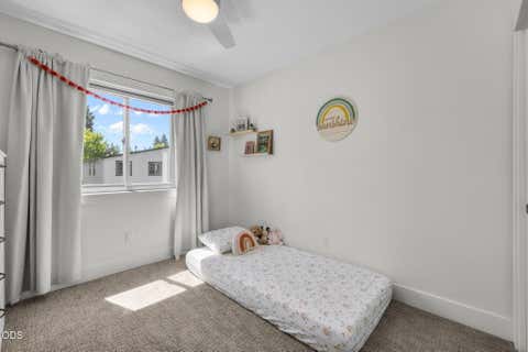 Tiny photo for 20265 Hufflepuff Court, Bend, OR 97702 (MLS # 220226940)