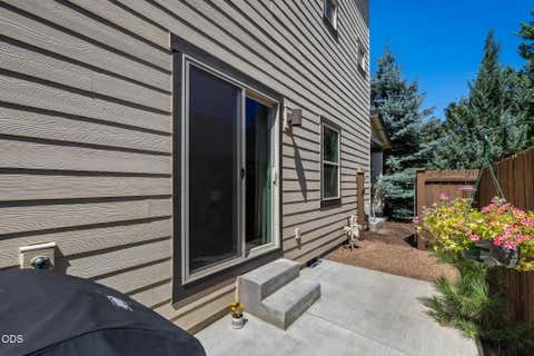 Tiny photo for 20265 Hufflepuff Court, Bend, OR 97702 (MLS # 220226940)