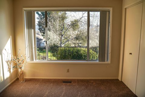 Tiny photo for 3676 Princeton Way, Medford, OR 97504 (MLS # 220210679)