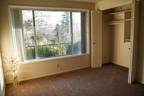 Tiny photo for 3676 Princeton Way, Medford, OR 97504 (MLS # 220210679)