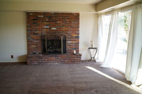 Tiny photo for 3676 Princeton Way, Medford, OR 97504 (MLS # 220210679)