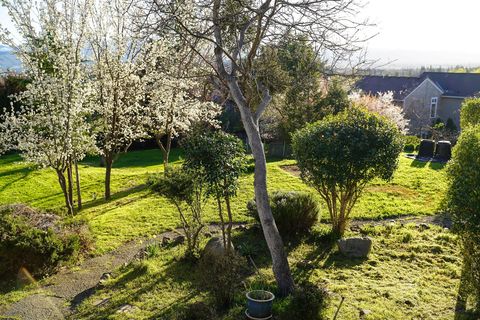 Tiny photo for 3676 Princeton Way, Medford, OR 97504 (MLS # 220210679)