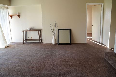 Tiny photo for 3676 Princeton Way, Medford, OR 97504 (MLS # 220210679)