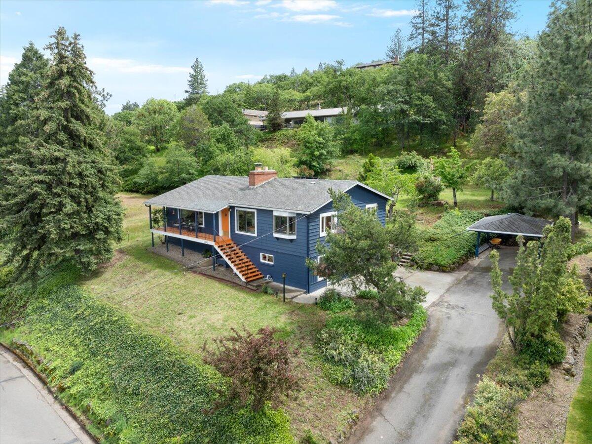 1840 Crestview Drive