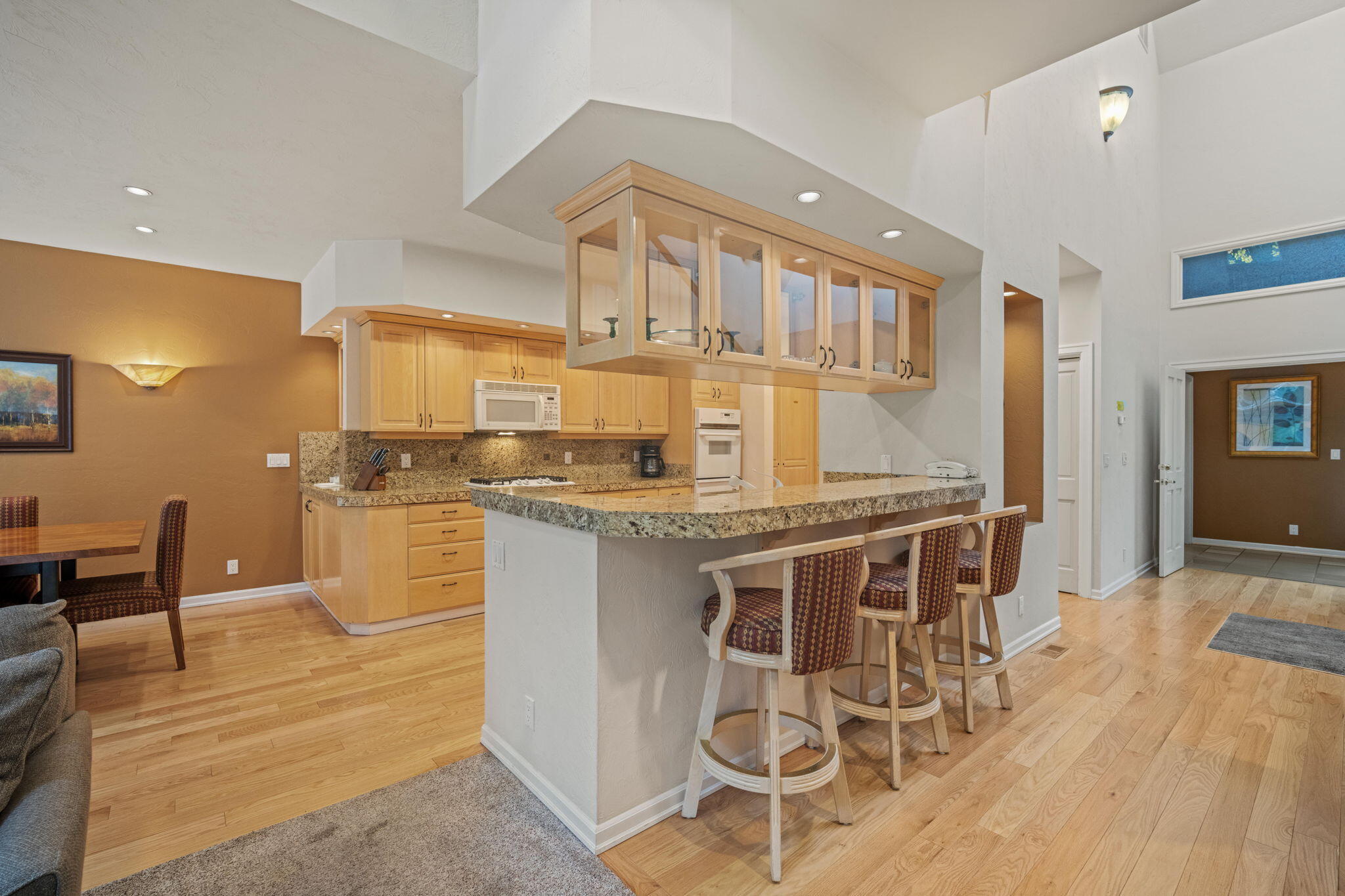 StoneTH - Residential