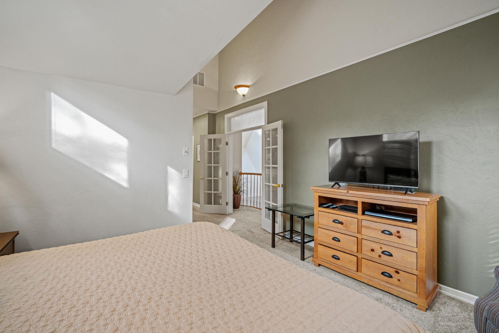 StoneTH - Residential