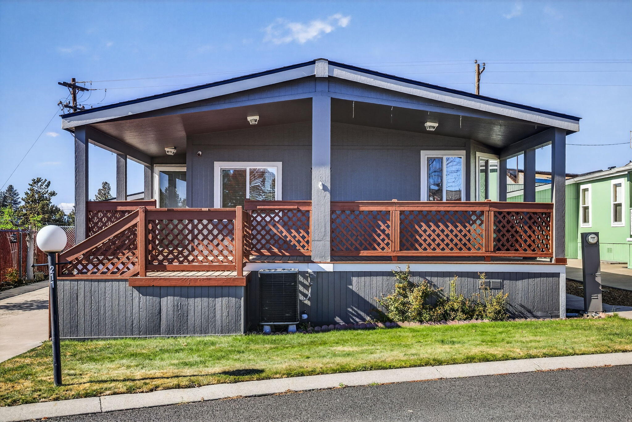 1001 SE 15th Street 211