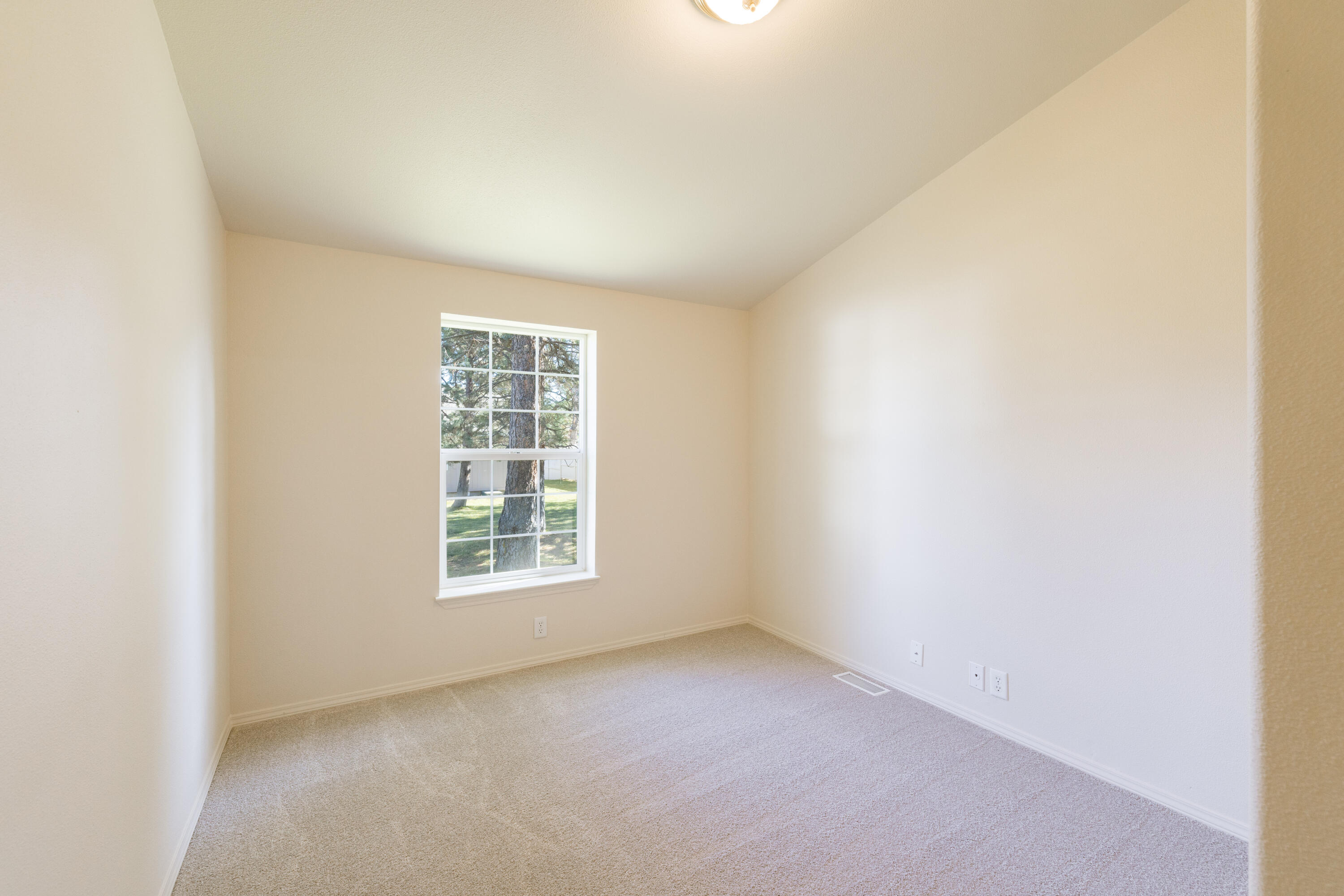 Pines At Sisters - Residential