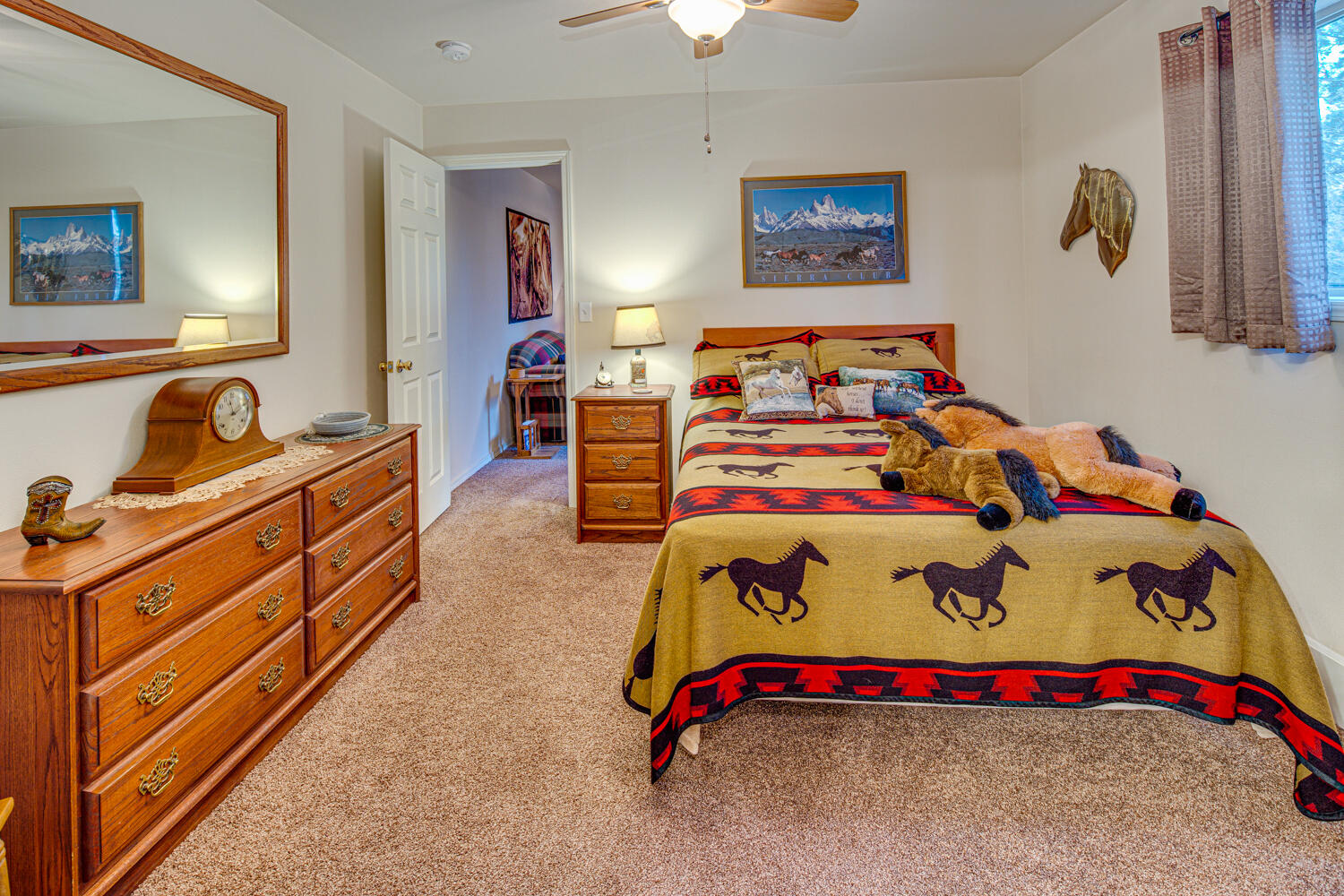 Mountain Ridge Est. - Residential