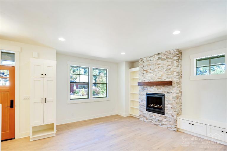 NorthWest Crossing - Residential