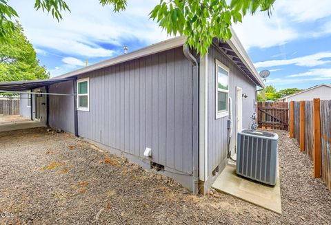 Tiny photo for 3643 Amelia Way, White City, OR 97503 (MLS # 220224211)