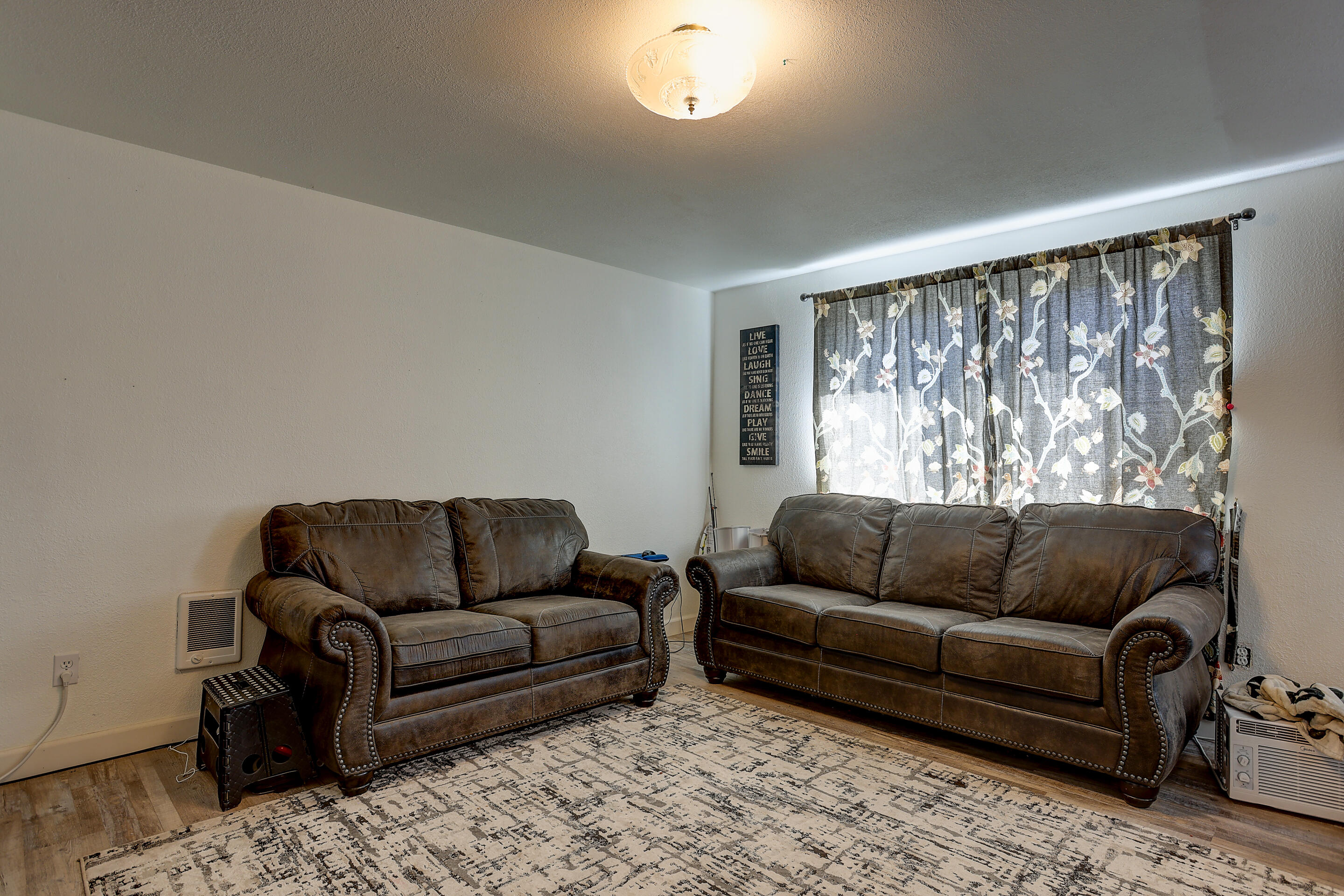 Newsoms - Residential