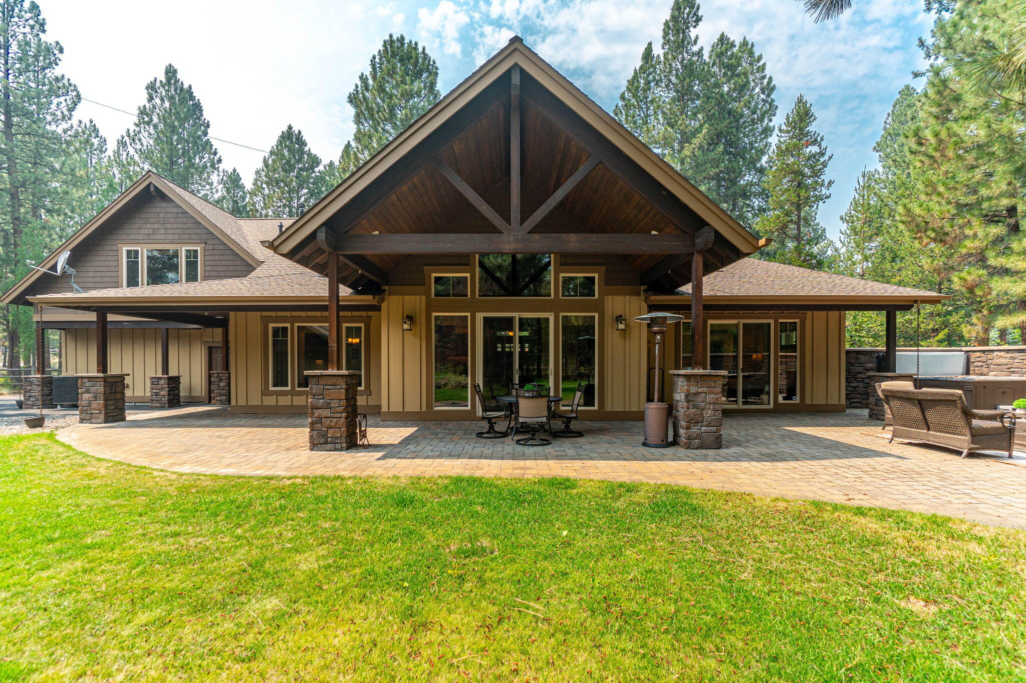 River Forest Acres - Residential