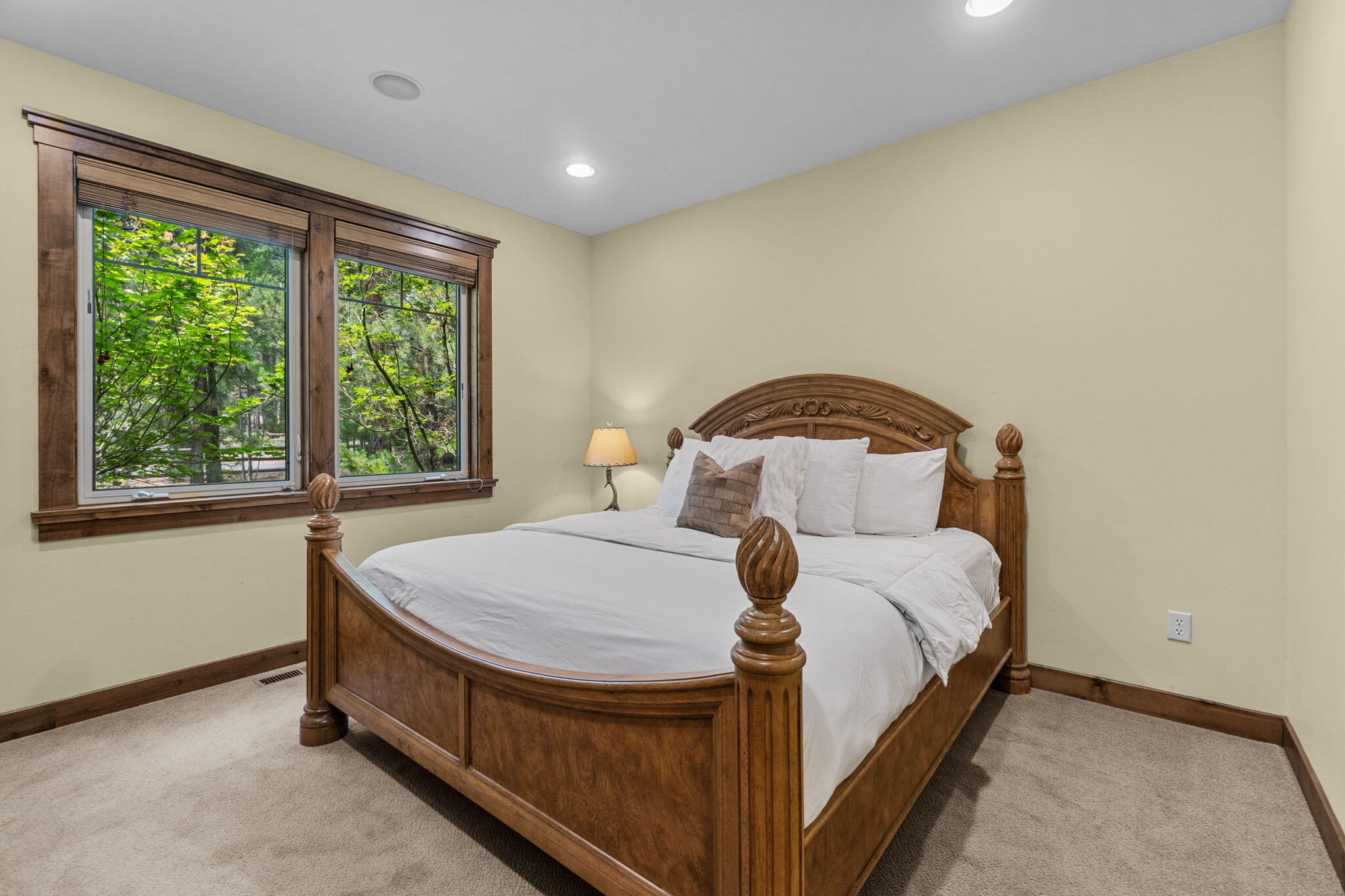 River Forest Acres - Residential