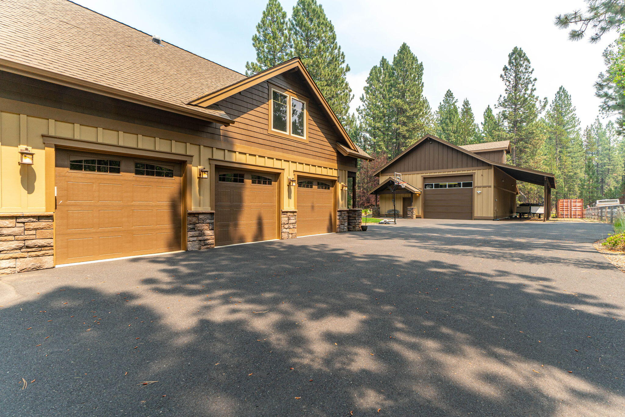 River Forest Acres - Residential