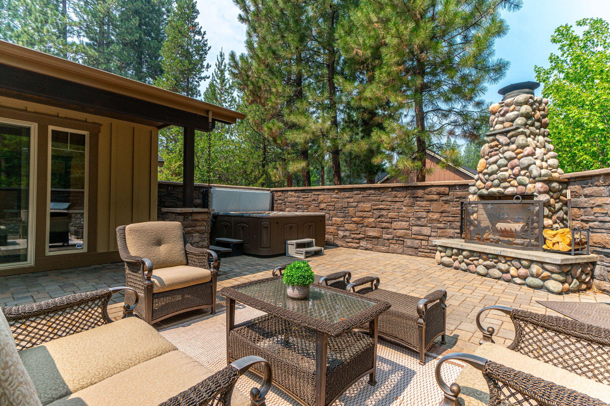 River Forest Acres - Residential