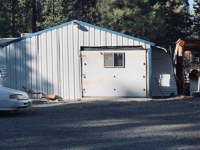 Ponderosa Pines East - Land