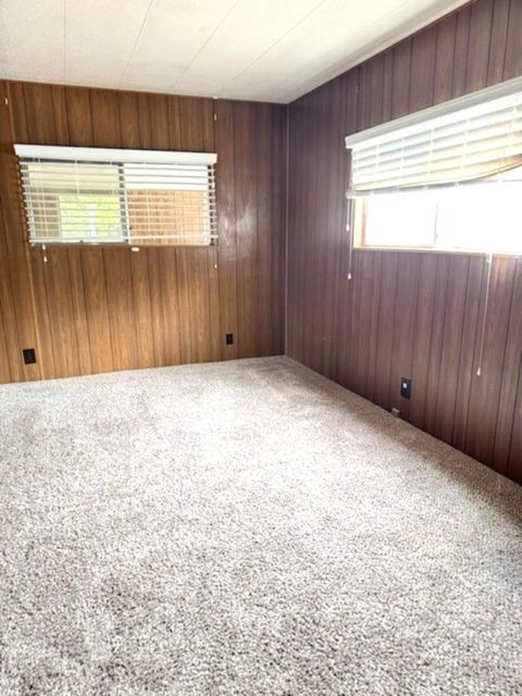 Tiny photo for 4609 Alt Court, Klamath Falls, OR 97603 (MLS # 220212525)