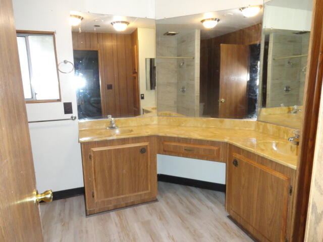 Country Green - Residential