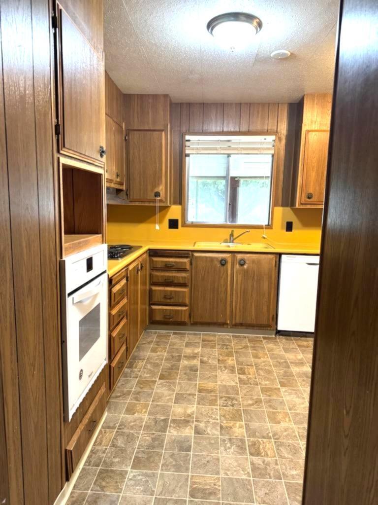 Country Green - Residential