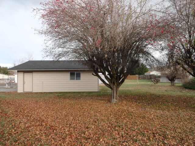 Country Green - Residential