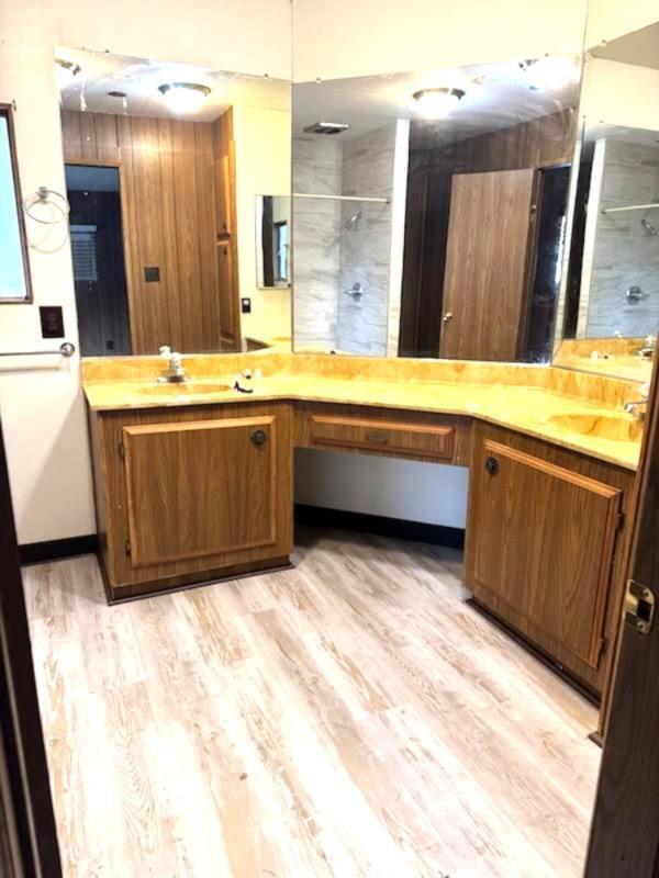 Country Green - Residential