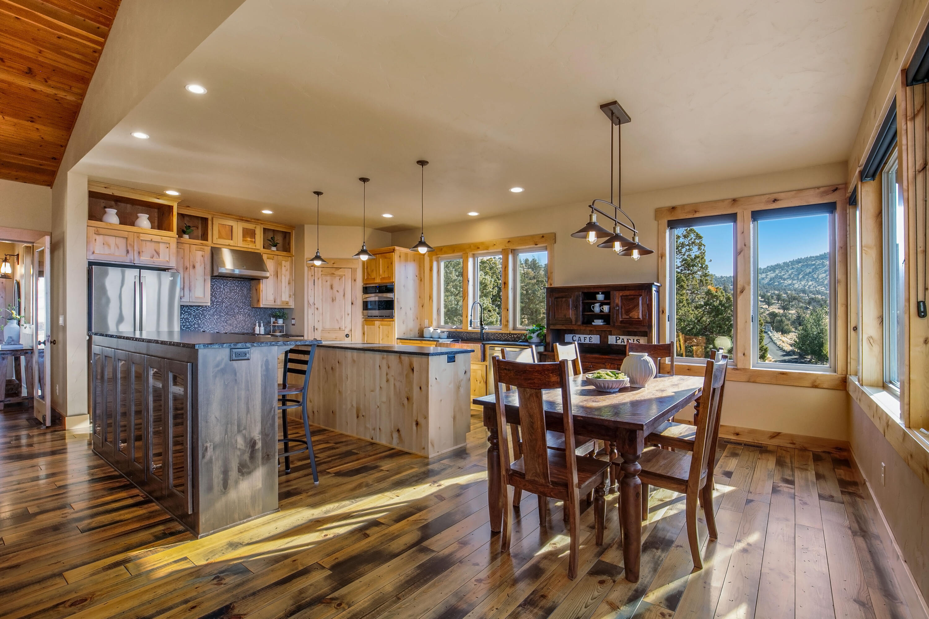 10935 Summit Ridge Court