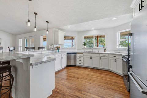 Tiny photo for 4260 NW Oneil Highway, Prineville, OR 97754 (MLS # 220219828)