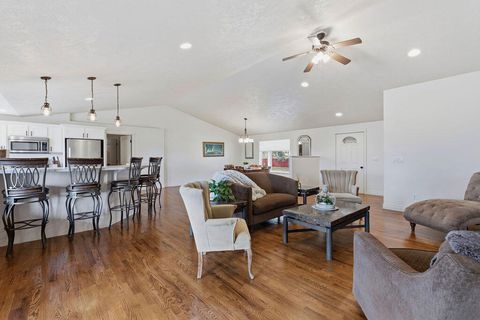 Tiny photo for 4260 NW Oneil Highway, Prineville, OR 97754 (MLS # 220219828)