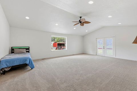 Tiny photo for 4260 NW Oneil Highway, Prineville, OR 97754 (MLS # 220219828)