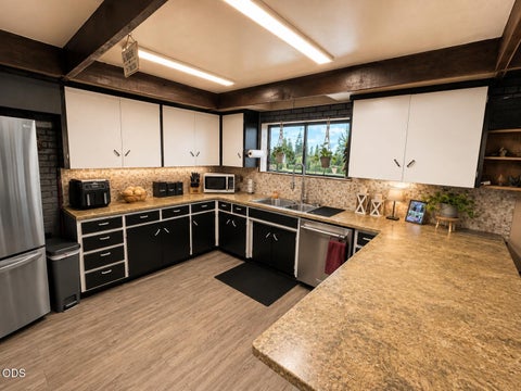 Tiny photo for 33366 Priceboro Drive, Harrisburg, OR 97446 (MLS # 220226585)