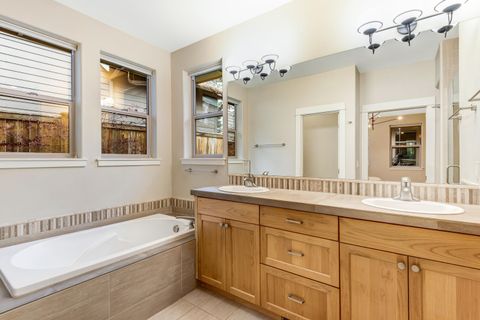 Tiny photo for 2323 NW High Lakes Loop, Bend, OR 97703 (MLS # 220219522)