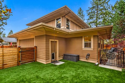 Tiny photo for 2323 NW High Lakes Loop, Bend, OR 97703 (MLS # 220219522)