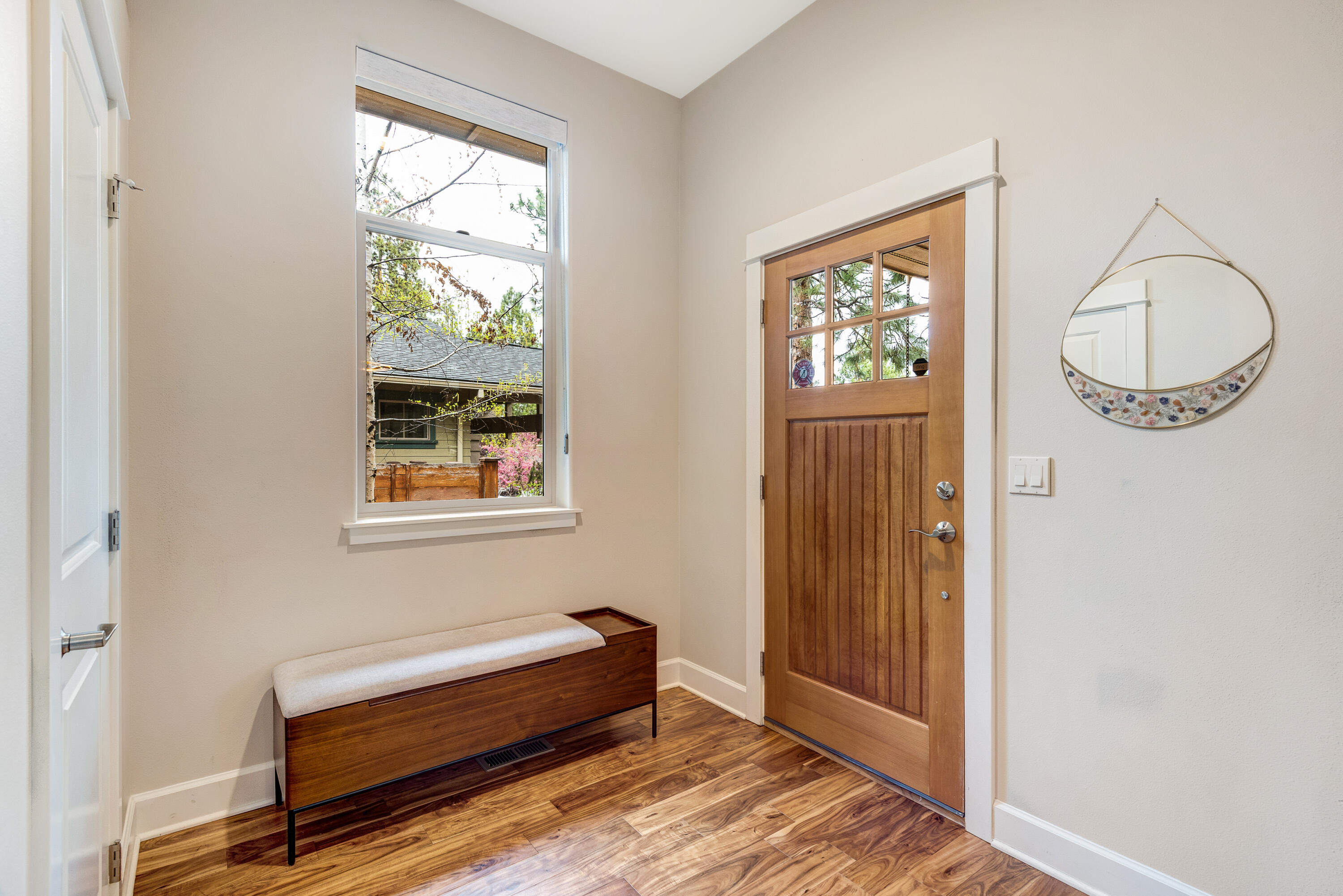 2323 NW High Lakes Loop