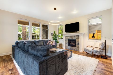 Tiny photo for 2323 NW High Lakes Loop, Bend, OR 97703 (MLS # 220219522)