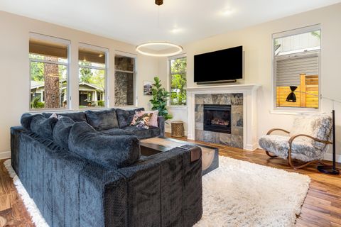 Tiny photo for 2323 NW High Lakes Loop, Bend, OR 97703 (MLS # 220219522)