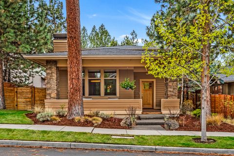 Photo of 2323 NW High Lakes Loop, Bend, OR 97703 (MLS # 220219522)