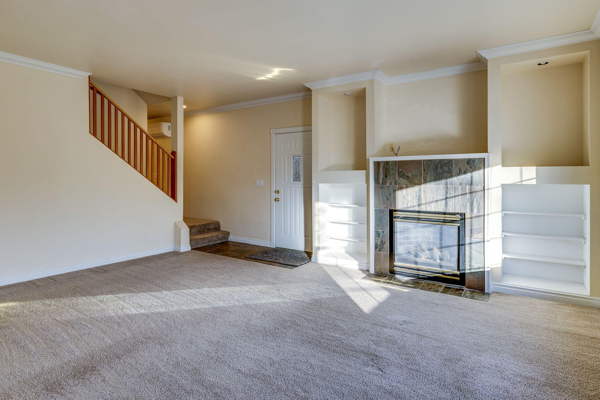 WhisperingPinesCondo - Residential