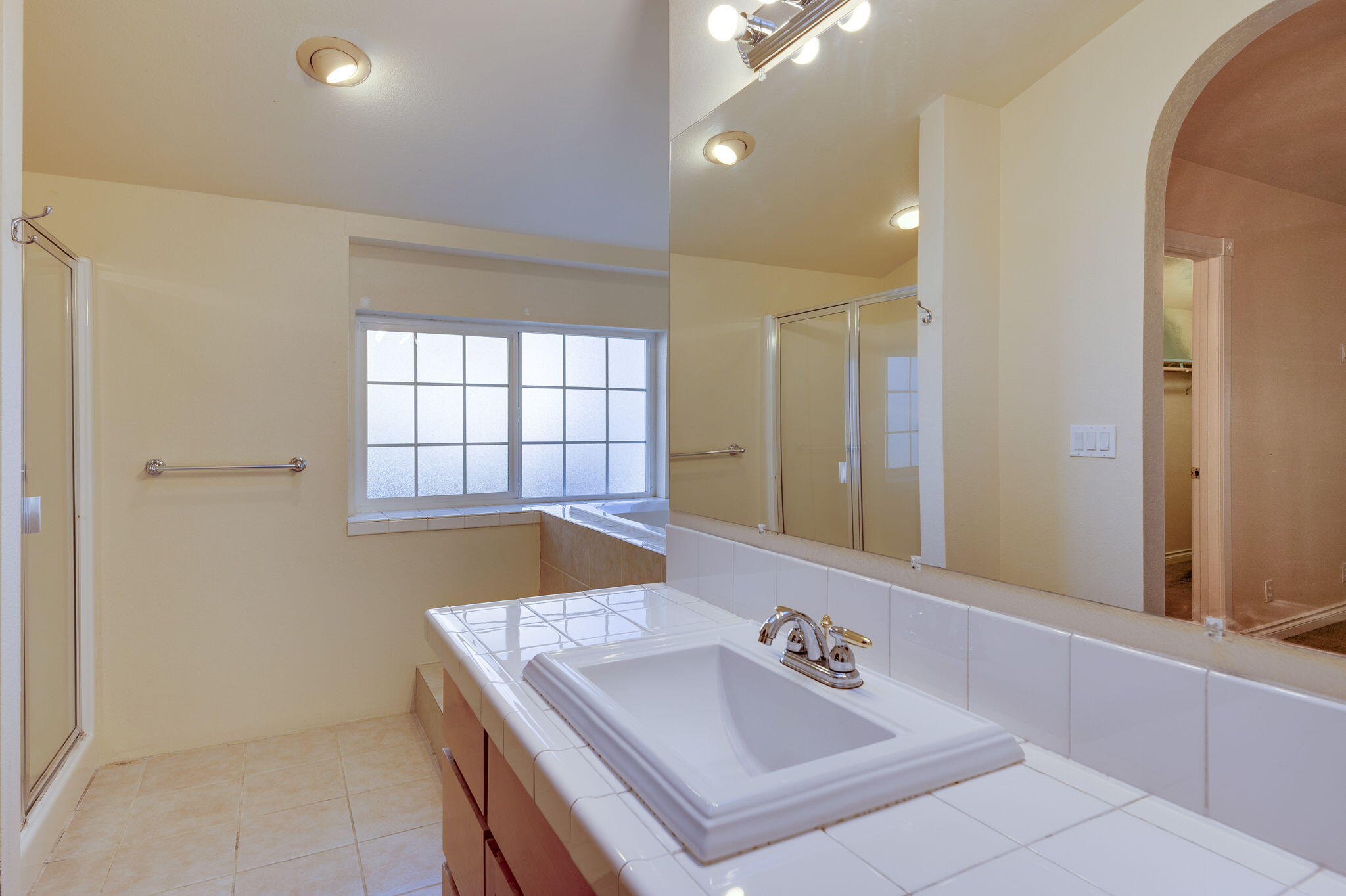 WhisperingPinesCondo - Residential