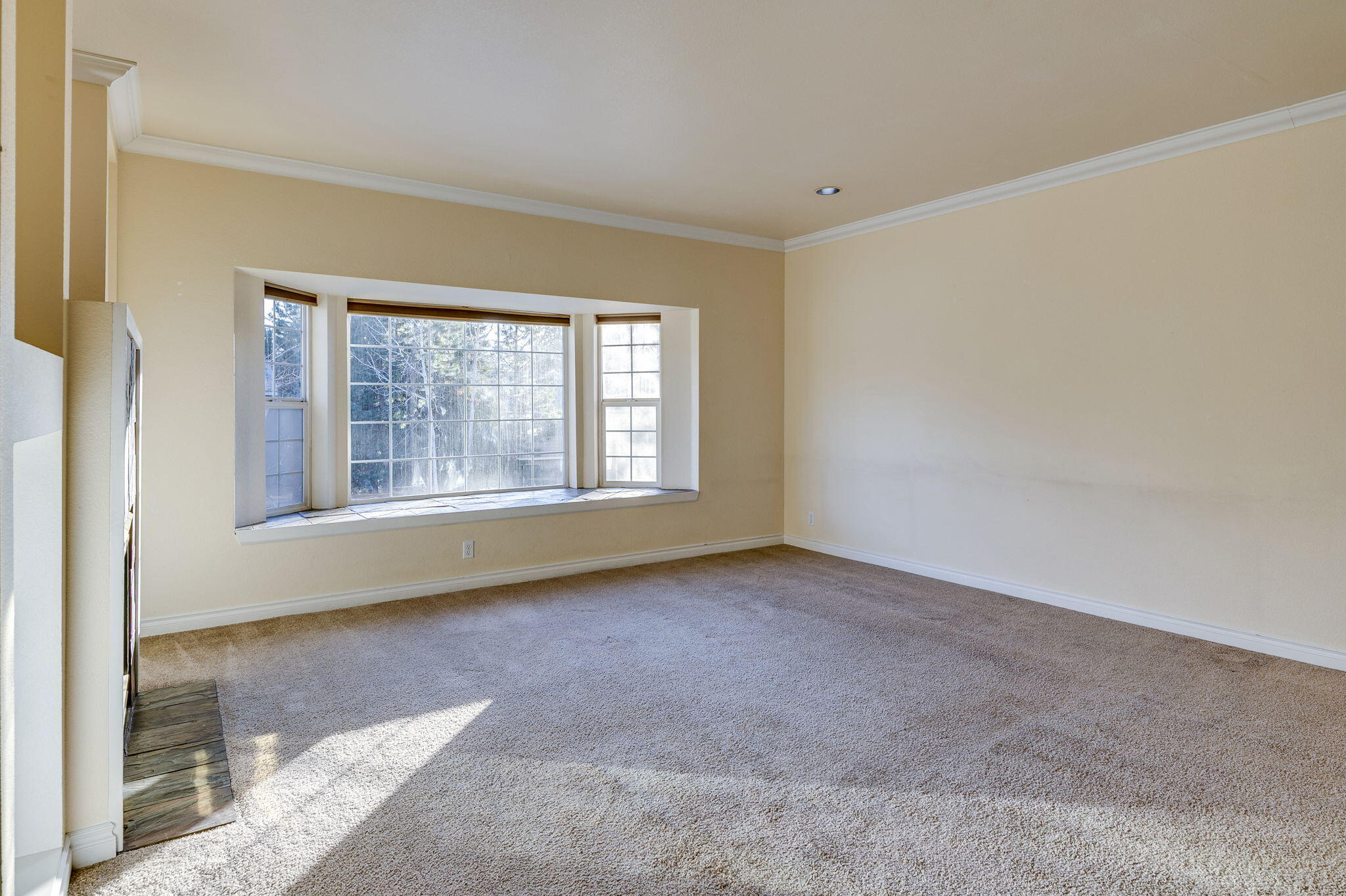 WhisperingPinesCondo - Residential