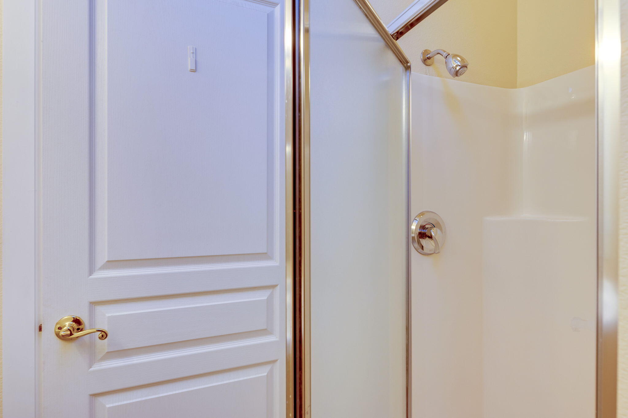 WhisperingPinesCondo - Residential