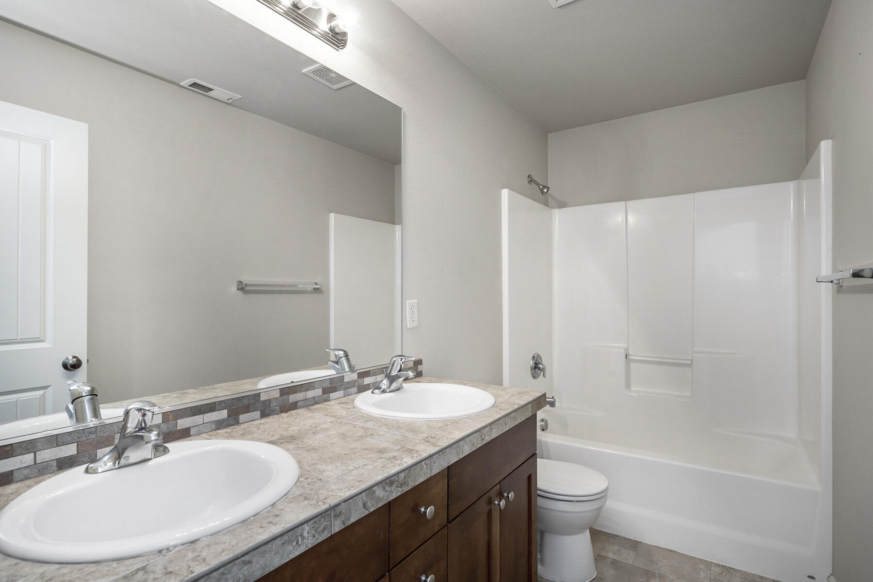 Canyon Breeze - Residential