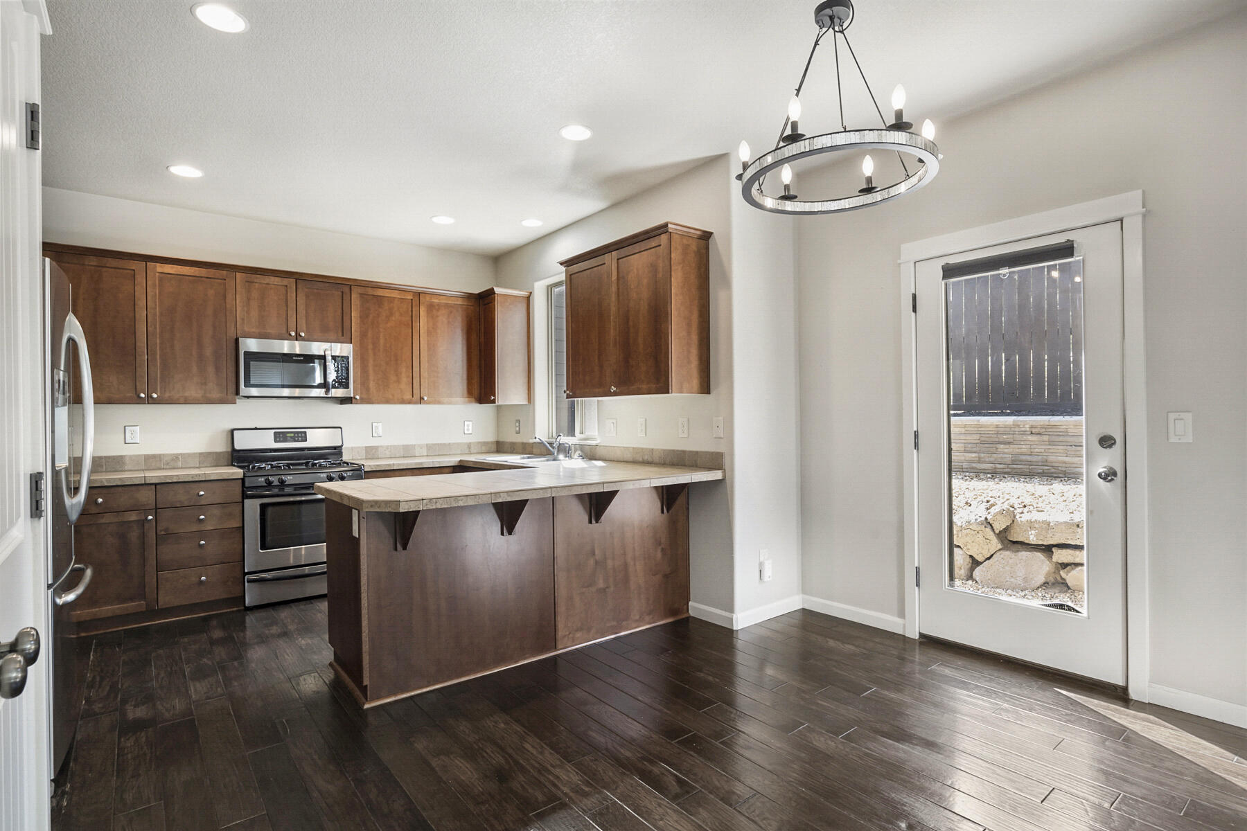 Canyon Breeze - Residential